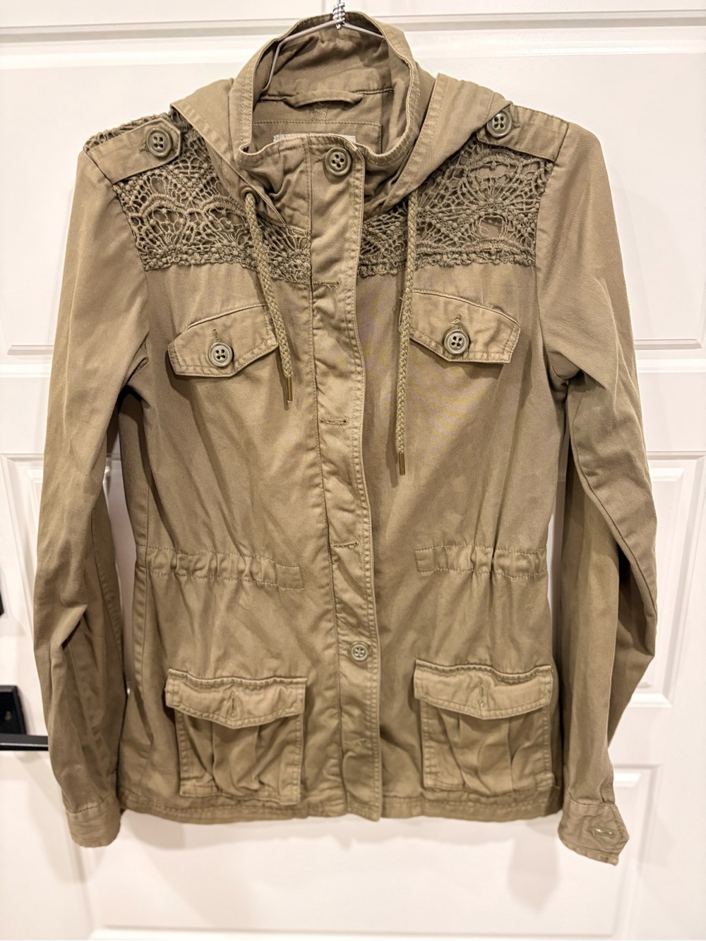 Women's Hooded Utility Jacket with Lace Yoke in Tan